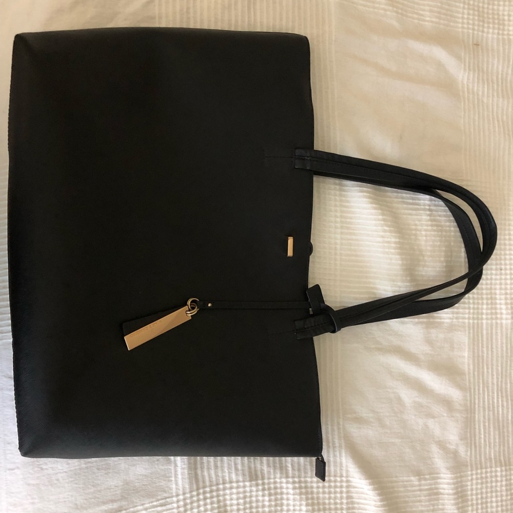 Vince Camuto ‘Leila’ Large Tote
